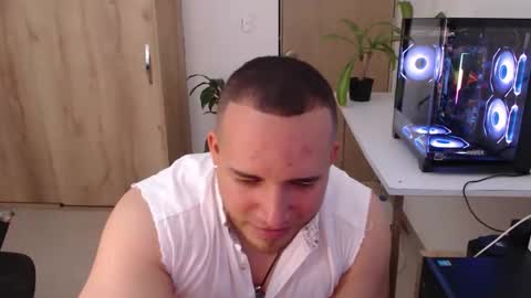 maximus online show from April 13, 2026, 2:06 am