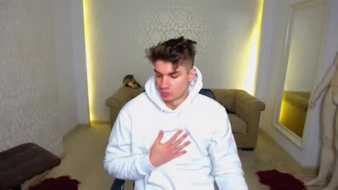 MaxKaiden online show from January 16, 2026, 5:22 am