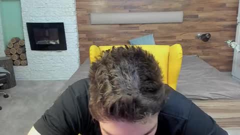 MaxKaiden online show from March 25, 2026, 6:52 am