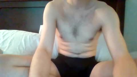 Snapshot of maxpen1215 chatting on February 5, 2026, 6:34 pm Max online show from February 5, 2026, 6:34 pm