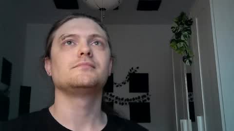 Snapshot of maxs_93 chatting on July 18, 2026, 5:28 pm maxs_93 online show from July 18, 2026, 5:28 pm