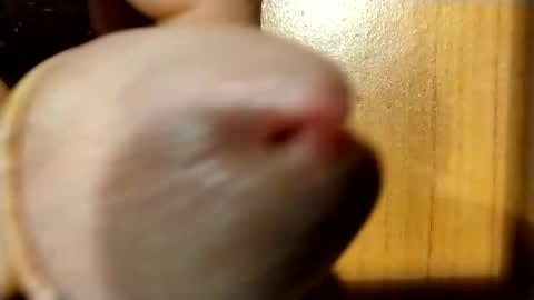 Max online show from October 24, 2025, 5:09 pm