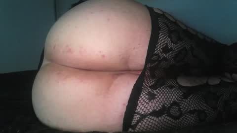 Snapshot of maxtastey chatting on January 5, 2025, 11:55 pm Maxtastey online show from January 5, 2025, 11:55 pm