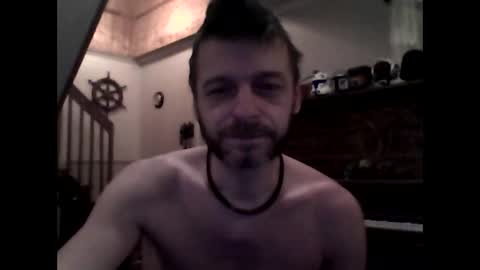 Snapshot of maxthewolf chatting on January 18, 2026, 11:36 am MaxTheWolf online show from January 18, 2026, 11:36 am