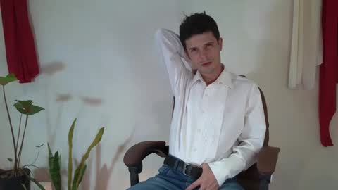 Snapshot of maxtopboy chatting on January 14, 2025, 2:29 am Max online show from January 14, 2025, 2:29 am