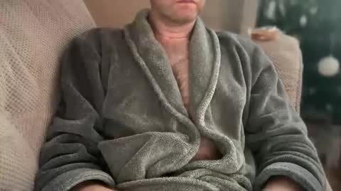 Snapshot of maxwellj1234 chatting on December 22, 2024, 9:11 am maxwellj1234 online show from December 22, 2024, 9:11 am