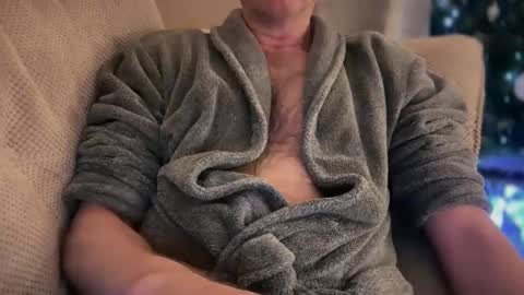 Snapshot of maxwellj1234 chatting on December 28, 2024, 6:40 pm maxwellj1234 online show from December 28, 2024, 6:40 pm