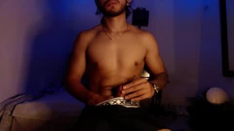 maxximus_10 online show from January 25, 2025, 6:12 am