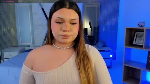 Maxine Minx online show from April 13, 2026, 11:32 pm