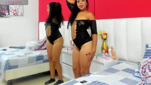 Snapshot of may_lovers chatting on May 15, 2026, 12:45 pm may_lovers online show from May 15, 2026, 12:45 pm