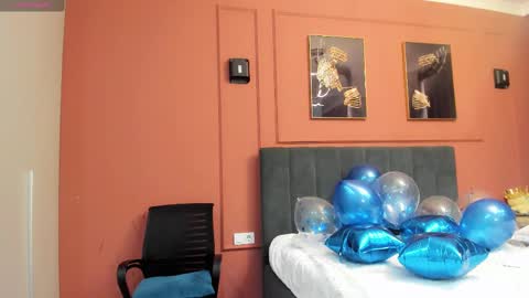 Snapshot of may_mia chatting on March 11, 2025, 5:05 am Mia online show from March 11, 2025, 5:05 am