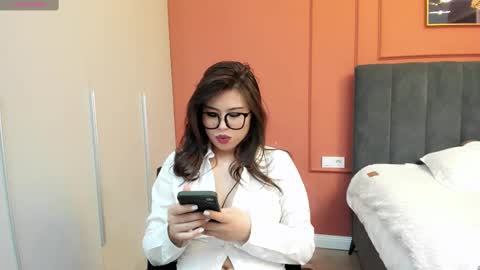 Snapshot of may_mia chatting on March 12, 2025, 3:46 am Mia online show from March 12, 2025, 3:46 am