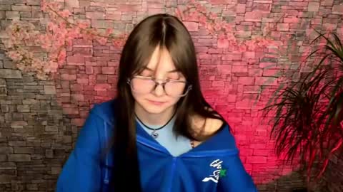 may online show from May 27, 2026, 5:54 pm