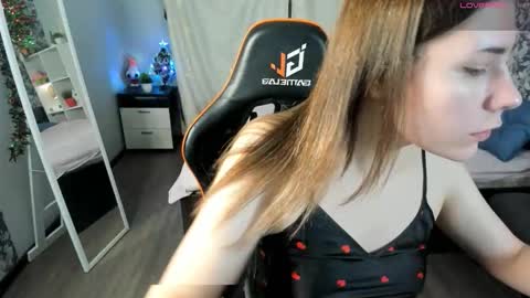 Snapshot of may_want chatting on January 16, 2026, 9:35 am Leila online show from January 16, 2026, 9:35 am