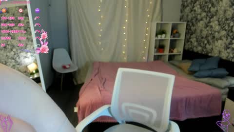 Snapshot of may_want chatting on April 8, 2026, 12:38 pm Leila online show from April 8, 2026, 12:38 pm