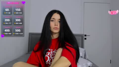 may_xx online show from December 17, 2024, 6:09 pm