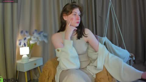 Snapshot of may_yam chatting on May 17, 2026, 11:34 pm may_yam online show from May 17, 2026, 11:34 pm