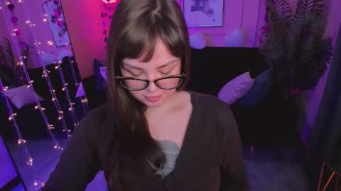 Maya online show from February 17, 2026, 2:35 pm