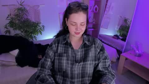 Maya online show from March 16, 2026, 9:52 pm