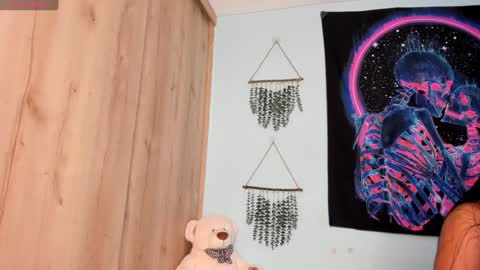 OF mayitta19 online show from February 8, 2025, 9:36 pm