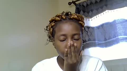 Snapshot of maya_melody chatting on January 11, 2026, 7:13 am maya_melody online show from January 11, 2026, 7:13 am
