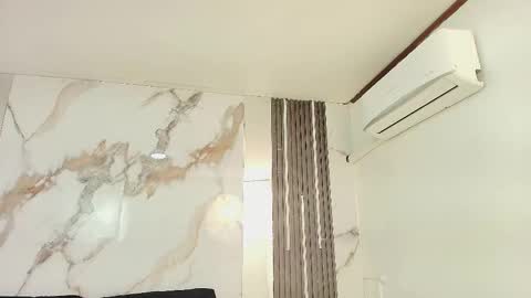 Snapshot of mayabaker chatting on January 18, 2026, 12:09 pm M A Y A B A K E R online show from January 18, 2026, 12:09 pm