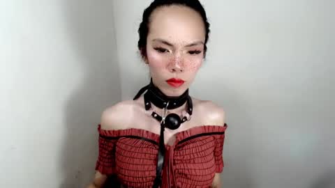 mayamint online show from October 15, 2025, 11:49 pm