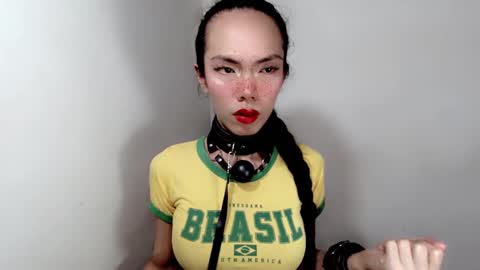 mayamint online show from October 28, 2025, 10:52 am