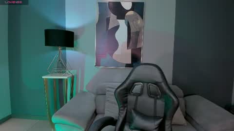 Snapshot of mayamoretti chatting on July 13, 2026, 8:22 pm Maya online show from July 13, 2026, 8:22 pm