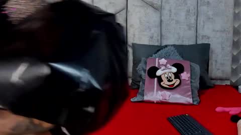 Snapshot of mayarusell01 chatting on November 27, 2025, 7:05 pm Nicolle Ruselle Hello my lovely schedule for great fun from 630 am and end 800 pm Colombian time I wait for you online show from November 27, 2025, 7:05 pm