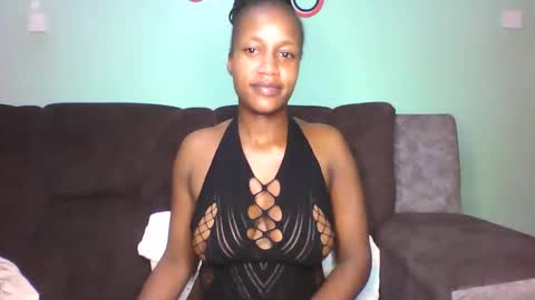 prettydoll online show from February 6, 2026, 12:48 am
