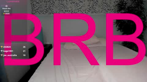 Snapshot of maybe_mia chatting on December 3, 2024, 7:21 am Mia GMT2 Mon 3-9 AM Tue 3-9 AM Wed 3-9 AMThur 10 AM - 4 PM Fri 3-9 AM Sat 3-9 AM Sun 3-9 AM. online show from December 3, 2024, 7:21 am