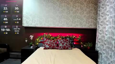 Snapshot of maybe_mia chatting on December 29, 2024, 7:06 am Mia GMT2 Mon 3-9 AM Tue 3-9 AM Wed 3-9 AMThur 10 AM - 4 PM Fri 3-9 AM Sat 3-9 AM Sun 3-9 AM. online show from December 29, 2024, 7:06 am