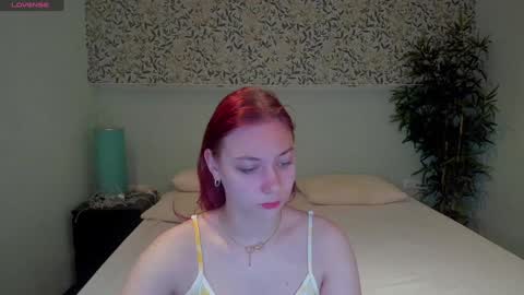 Snapshot of maybe_mia chatting on January 27, 2025, 12:54 am Mia GMT2 Mon 3-9 AM Tue 3-9 AM Wed 3-9 AMThur 10 AM - 4 PM Fri 3-9 AM Sat 3-9 AM Sun 3-9 AM. online show from January 27, 2025, 12:54 am