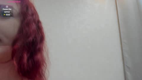 Snapshot of maybe_mia chatting on February 1, 2025, 1:23 am Mia GMT2 Mon 3-9 AM Tue 3-9 AM Wed 3-9 AMThur 10 AM - 4 PM Fri 3-9 AM Sat 3-9 AM Sun 3-9 AM. online show from February 1, 2025, 1:23 am