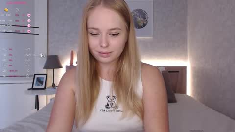 maybebabyx online show from October 9, 2025, 6:11 am