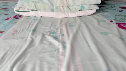 Maybelline69 online show from November 7, 2025, 7:25 pm