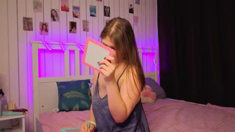 Ann online show from December 18, 2025, 8:15 pm