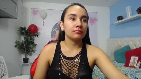 Snapshot of maylin_hornyy19 chatting on February 26, 2026, 7:24 pm Maylin online show from February 26, 2026, 7:24 pm