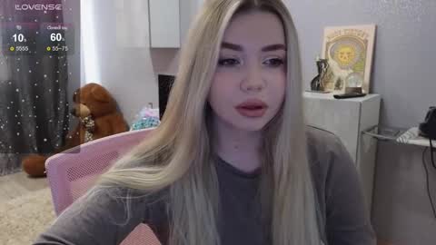 may online show from February 5, 2025, 11:55 am