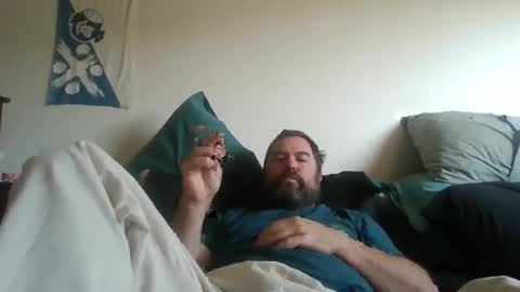 Dad bod 43 online show from March 10, 2025, 7:18 pm