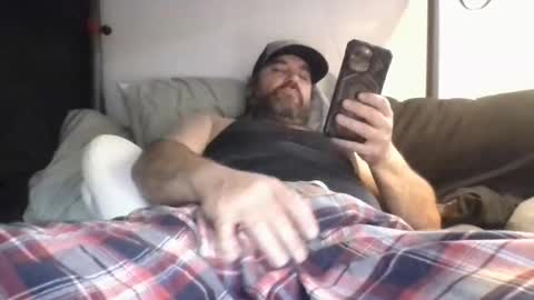 Dad bod 43 online show from February 10, 2026, 4:55 pm