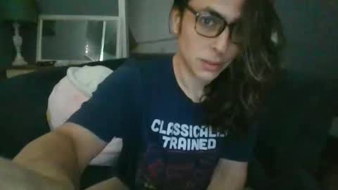 diana doll online show from November 25, 2025, 3:23 pm