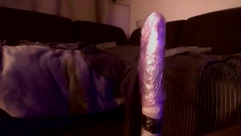 Snapshot of mazebee chatting on December 19, 2025, 2:07 am moimaze online show from December 19, 2025, 2:07 am