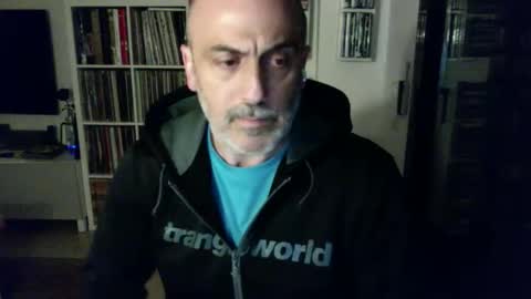 mb250bcn online show from May 3, 2026, 9:21 pm
