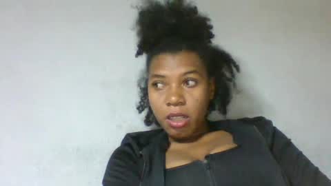 Snapshot of mbotiamby chatting on July 15, 2026, 5:18 pm mbotiamby online show from July 15, 2026, 5:18 pm