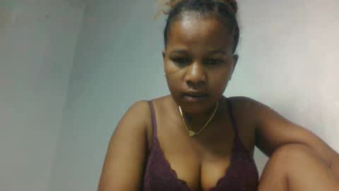 Snapshot of mbotyelizia chatting on March 8, 2026, 10:52 am mbotyelizia online show from March 8, 2026, 10:52 am
