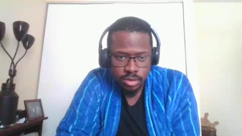 Mark online show from November 11, 2025, 5:46 pm