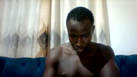 mclntz_bbc online show from May 22, 2026, 2:19 am