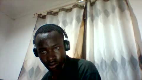 mclntz_bbc online show from May 23, 2026, 9:46 am